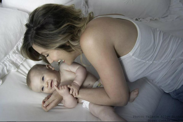 Sugarland's Jennifer Nettles and baby Magnus