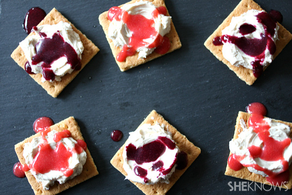 Red, white and blue no-bake cheesecake bites