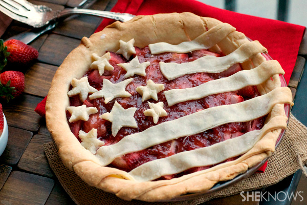 Star and stripes summer pie