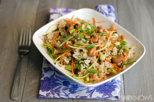 Summer veggie insalata with honey cashews