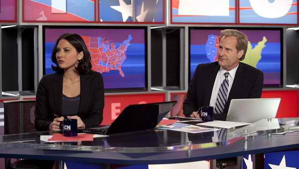 Olivia Munn and Jeff Daniels on The Newsroom