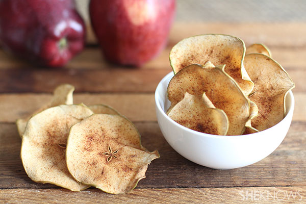 baked apples with cinnamon and sugar TEL