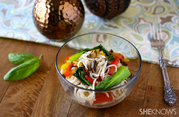 Rice noodles with veggies and Thai basil sauce