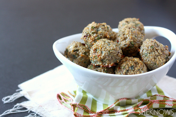 Baked turkey quinoa meatballs
