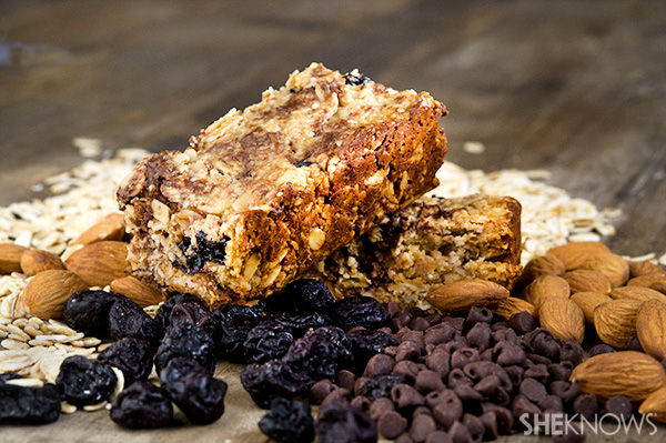 Gluten-free oatmeal energy bars