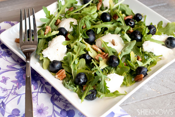 Summer blueberry salad with ricotta and pecans