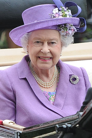 Queen Elizabeth waiting for royal baby