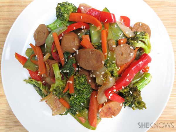 Vegan sausage with mixed vegetables