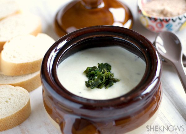 Creamy goat cheese fondue | SheKnows.com