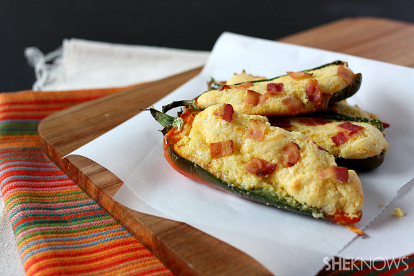 Cornbread jalapeño poppers