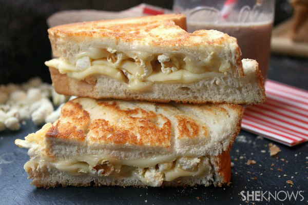 White cheddar popcorn grilled cheese recipe