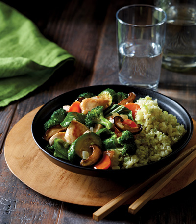 Asian stir-fry with cauliflower rice