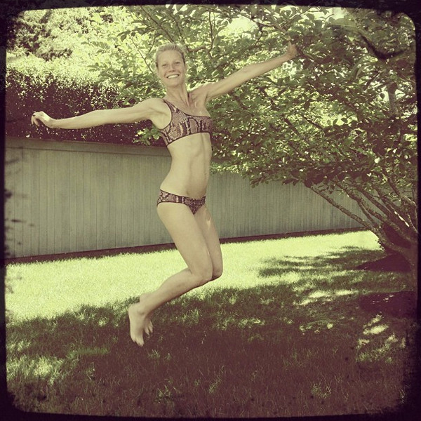 Gwyneth Paltrow snakeskin bikini Stella McCartney