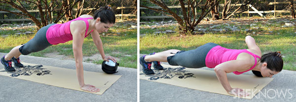 split pushup | SheKnows.com