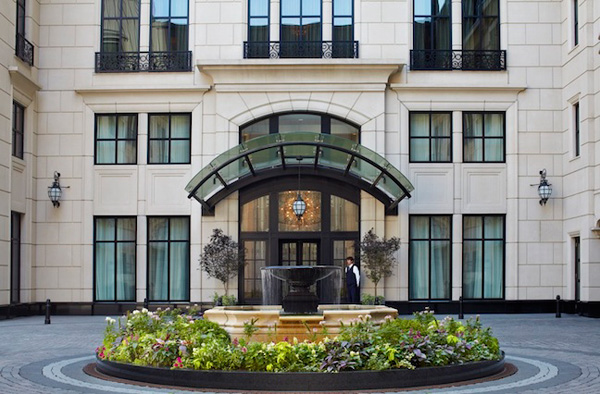 Waldorf Astoria, Chicago