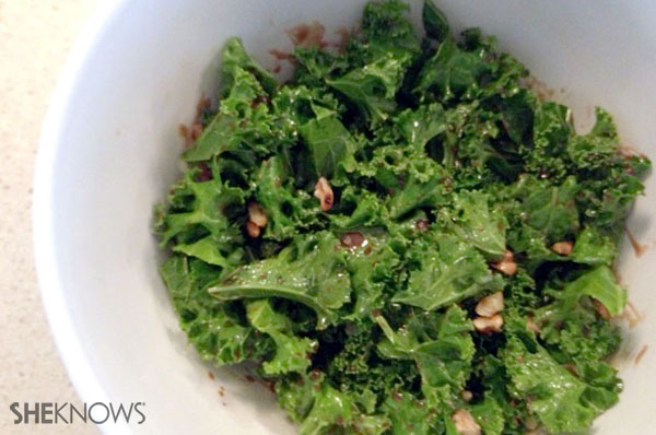 Dressing and walnuts added to salad | Sheknows.ca - step 6