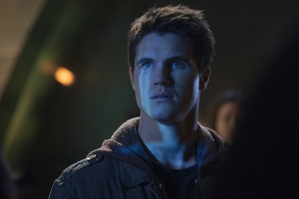 Robbie Amell in The Tomorrow People