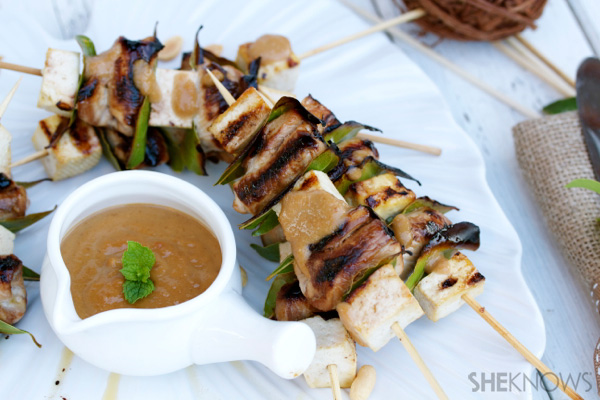 Chicken and tofu skewers with peanut sauce