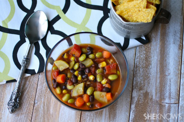 Meatless Monday: Easy bean and veggie chili