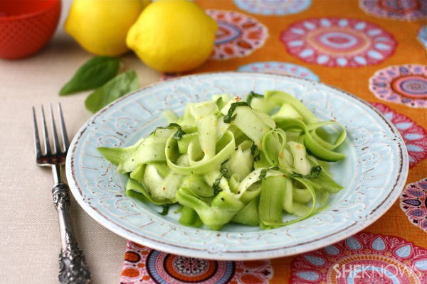 Meatless Monday: Zucchini “pasta” salad with garlic, basil and lemon