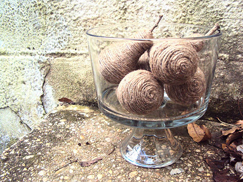 DIY lightbulb pears
