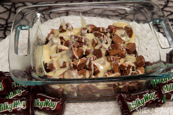 Milky Way cookie bars: Step 7