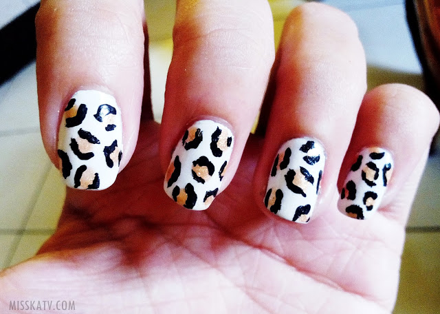 Fall nail art: Sexy leopard print