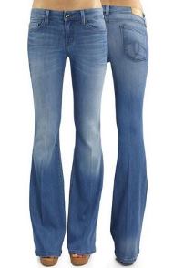 Jessica Alba flare jeans