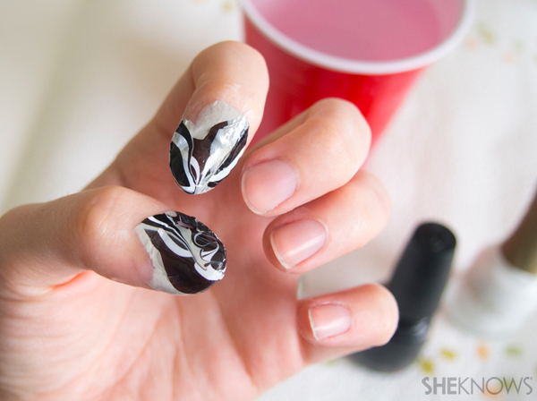 Ghostly spirit Halloween nails | SheKnows.com
