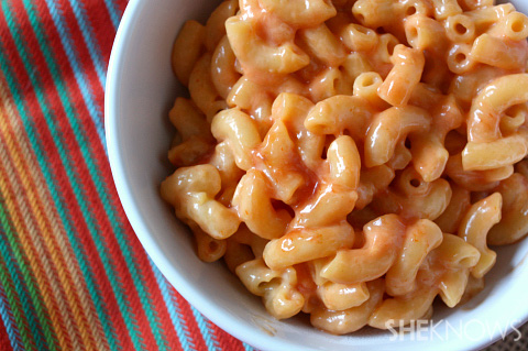 tomato mac and cheese with evaporated milk