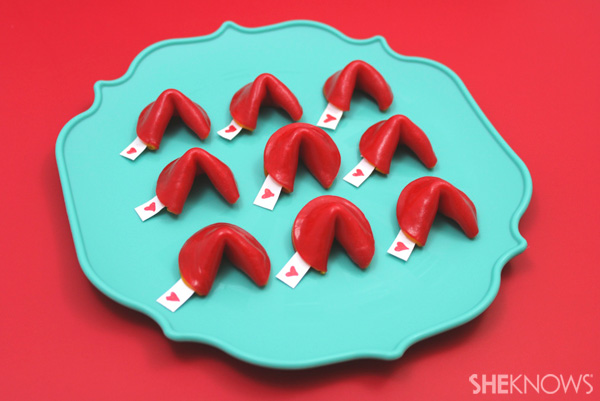 Fruit Roll-Ups fortune cookie valentines