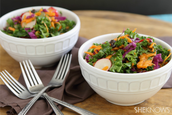 Detox kale salad