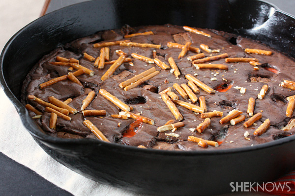 Leftover Halloween candy skillet brownies