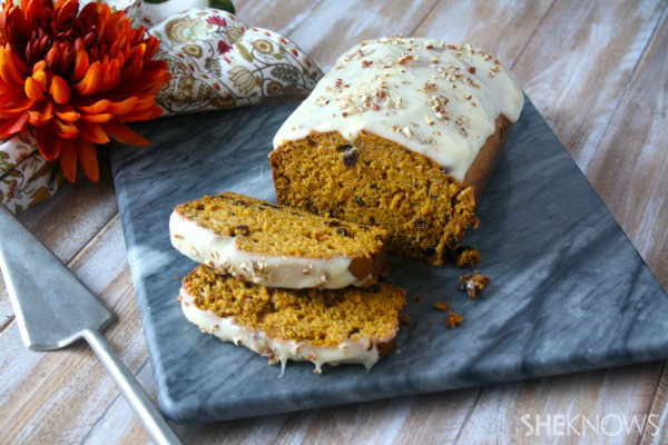 Pumpkin-raisin bread with cream cheese frosting