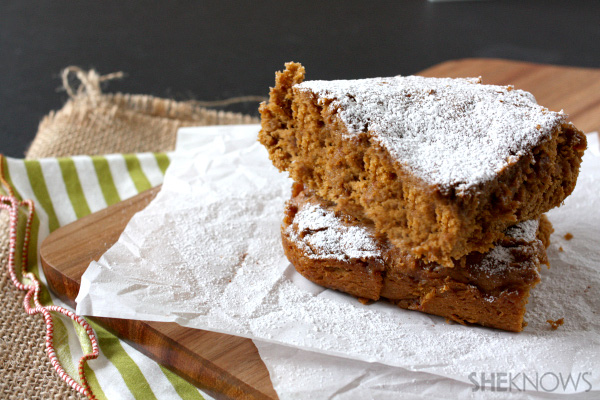 Simple toffee pumpkin cake