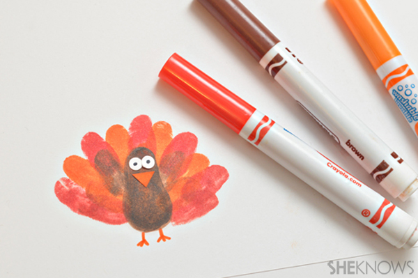 Finger print turkey craft for Thanksgiving