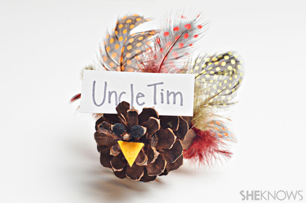 Pinecone turkey place holders