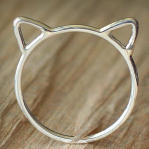 Cat ring