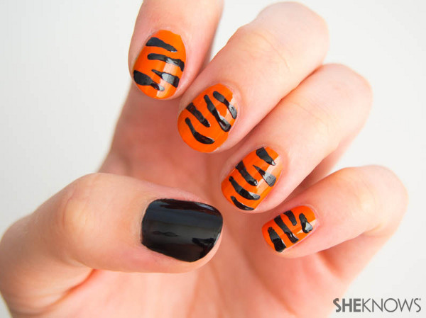 Fan-icure: Cincinnati Bengals | Sheknows.com -- stripes