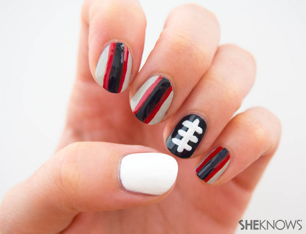 Fan-icure: New England Patriots | Sheknows.com -- stripes