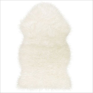 Faux sheepskin area rug