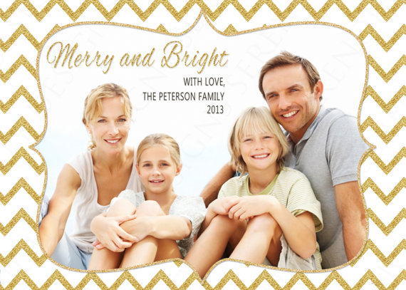 Christmas card trends: Holiday Photo Card with Glitter Chevron (SerendipityDsn on Etsy)