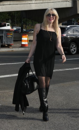 Courtney Love wants a second chance