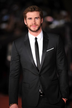 Liam Hemsworth found out that Eiza González was just using him