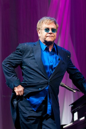 Elton John slams fame seekers and dedicates a new album to them