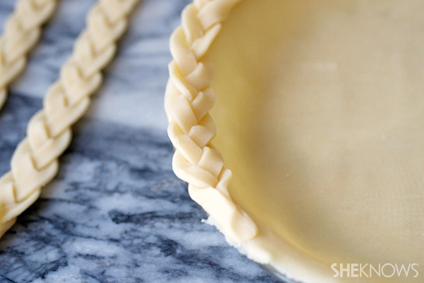 How to make a braided pie crust