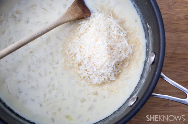 Easy skinny chicken tetrazzini | SheKnows - cooking