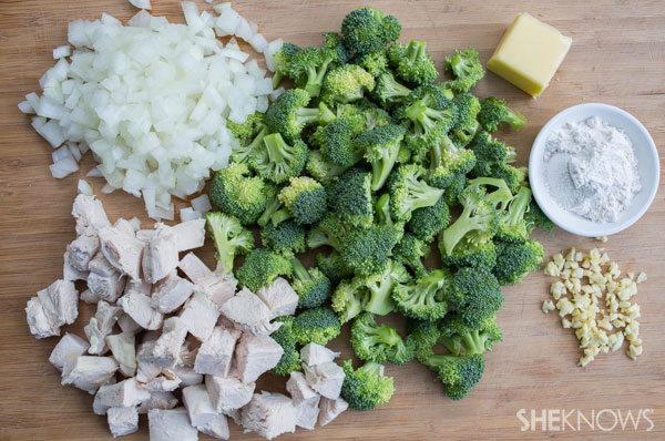 Easy skinny chicken tetrazzini | SheKnows - Ingredients