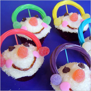 Snowman cupcakes | Sheknows.com