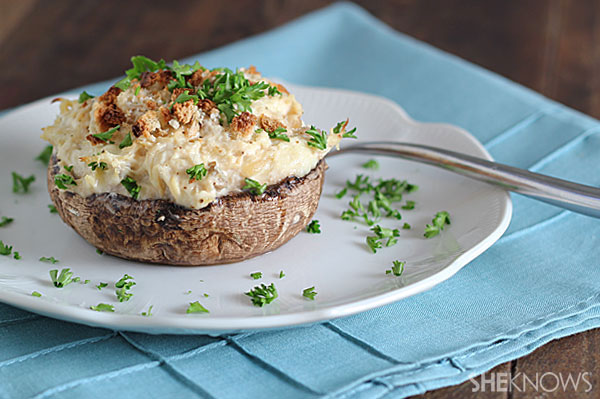 Chicken-stuffed portobello mushrooms | Sheknows.com - final product